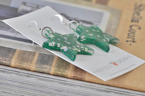 Green star hotsell earrings