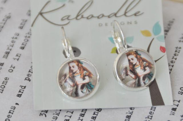 Alice in 2025 wonderland earring