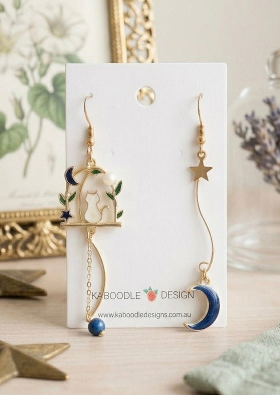 Cat Kitten Star Moon Novelty Fun Drop Dangle Earrings