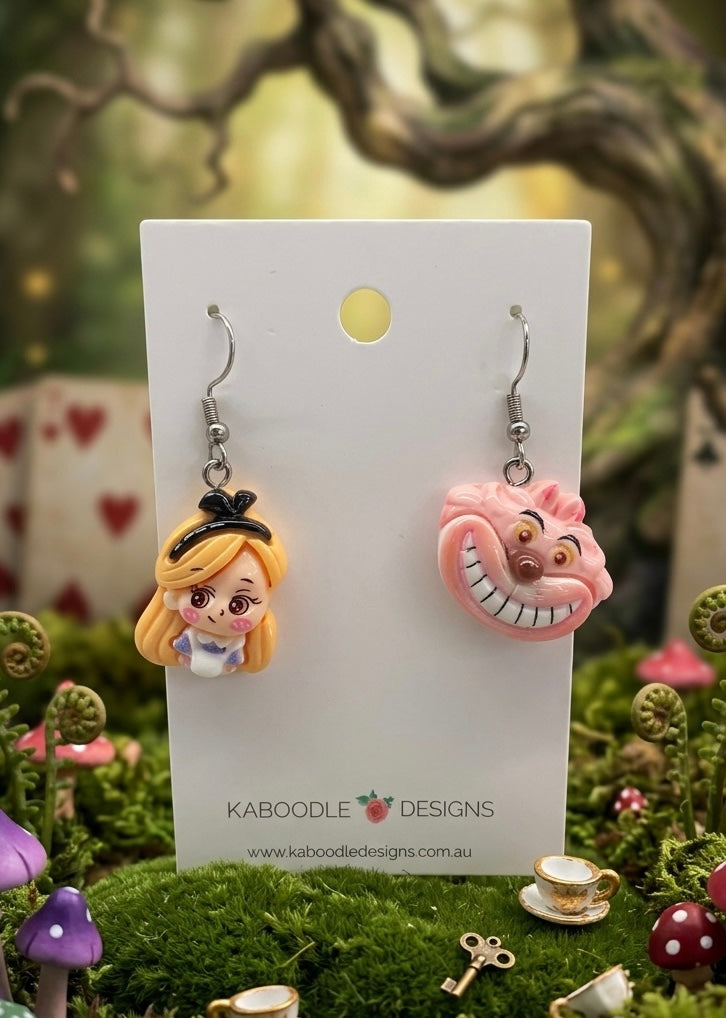 Alice in Wonderland Cheshire Cat Dangle Earrings