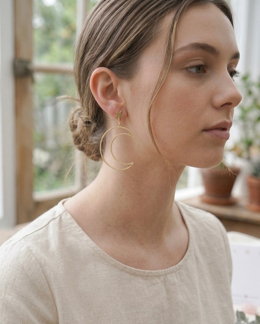 Moon and Star Cut Out Novelty Fun Drop Dangle Earrings - Red