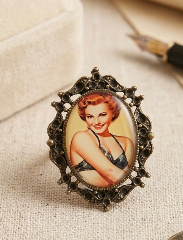 Retro Pin Up Girl Vintage Adjustable Ring
