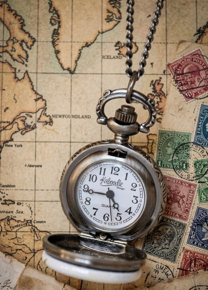 Holly Hobbie 70s Nostalgia - Pocket Watch Necklace