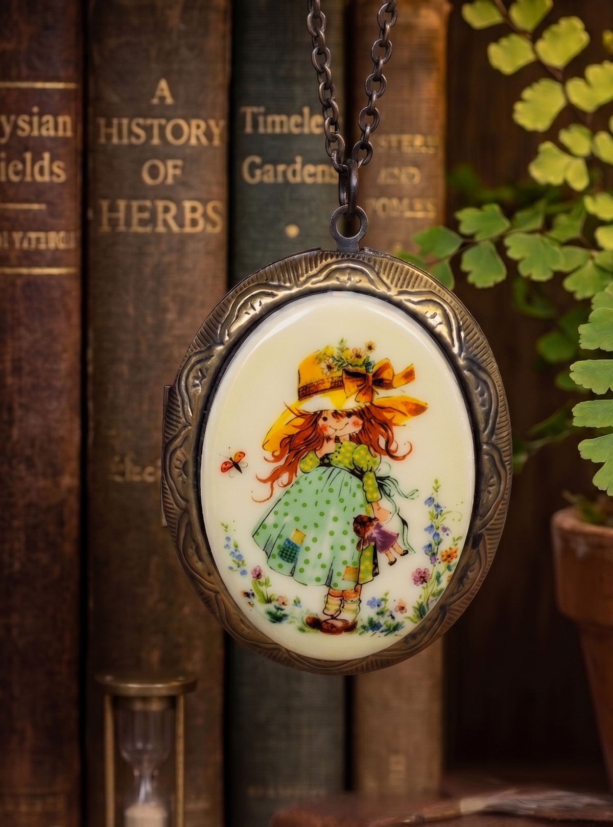Holly Hobbie 70s Sweetheart Large Vintage Inspired Locket Necklace
