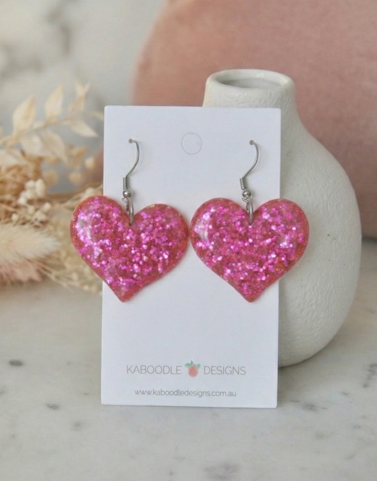 Acrylic Perspex Rainbow Glitter Heart Drop Earrings - Barbie Glitter Hot Pink
