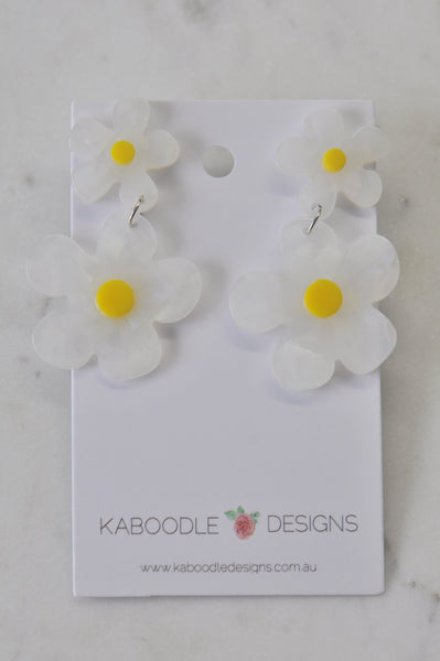Acrylic Daisy Flower Drop Dangle Earrings
