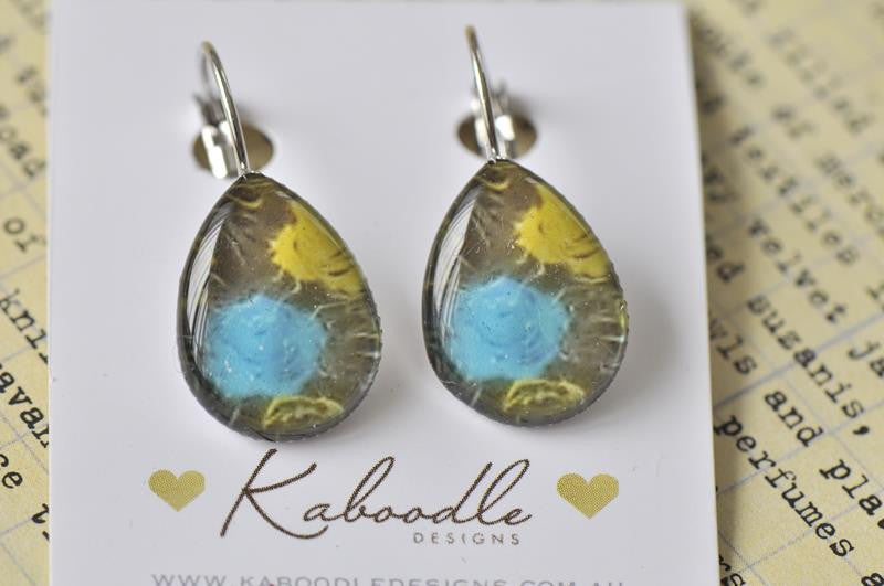 Handmade Teardrop Clip Dangle Flowers Earrings - TDE107