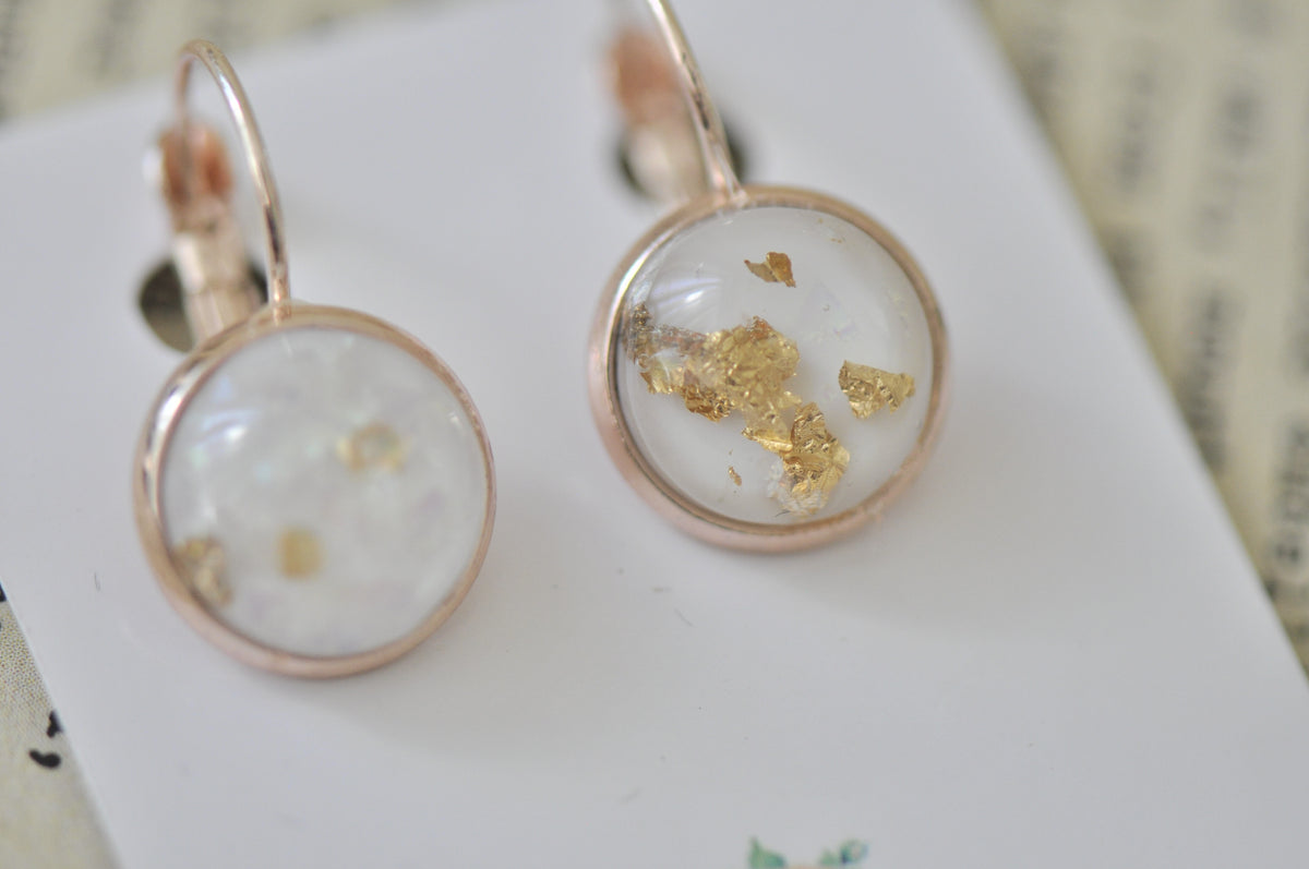 Resin Round Clip Dangle Gold Foil Earrings - White
