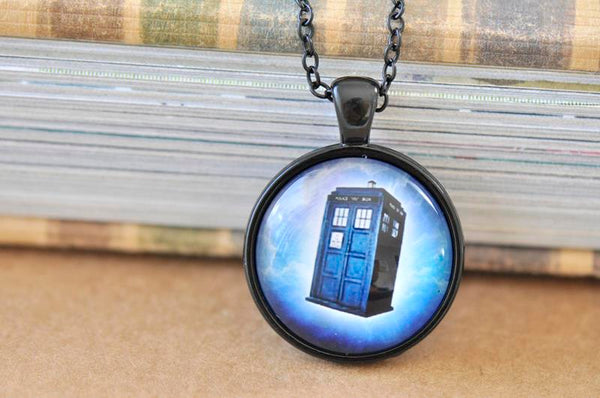 Handmade 25mm Glass Pendant Necklace - Doctor Who Blue Tardis