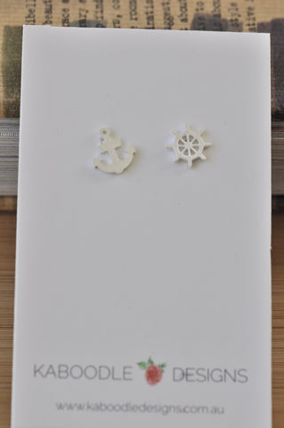 Silver - Stainless Steel Anchor and Wheel Cutout Mini Dainty Minimalist Stud Earrings