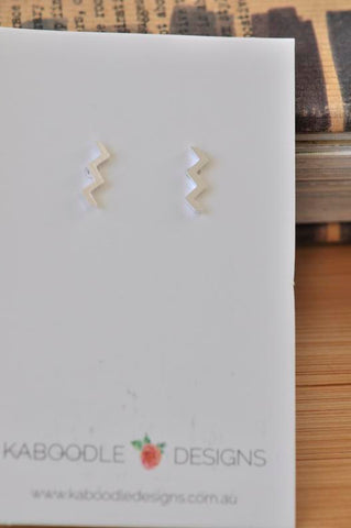 Silver - Stainless Steel Geometric Zig Zag Mini Dainty Minimalist Stud Earrings