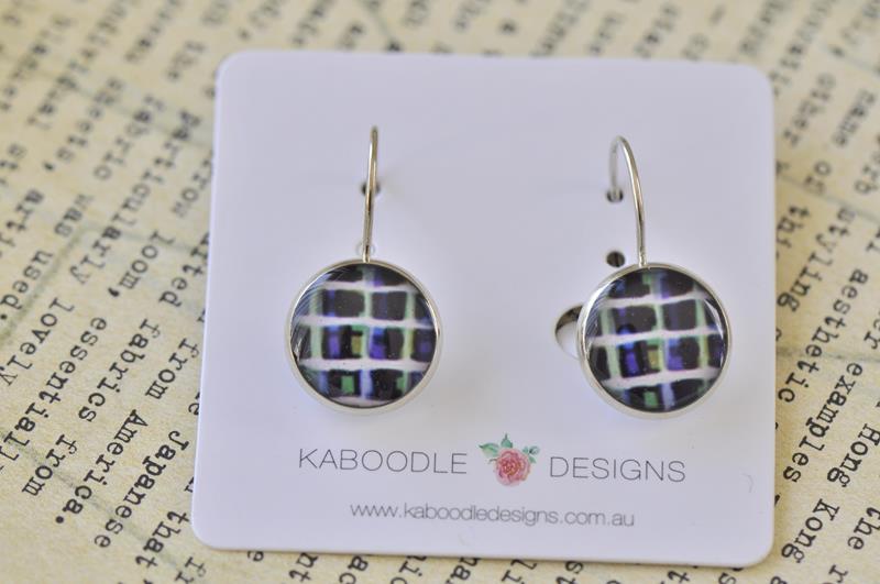 Handmade Round Stripes Dangle Earrings - CDE310