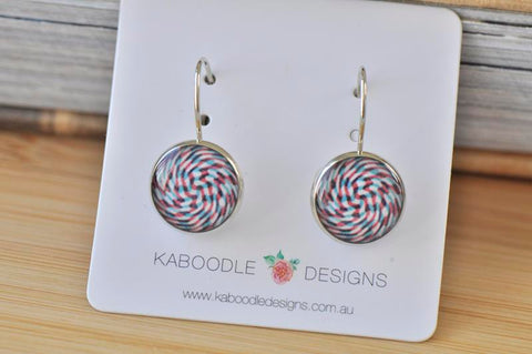 Handmade Round Swirl Artwork Dangle Earrings - CDE457