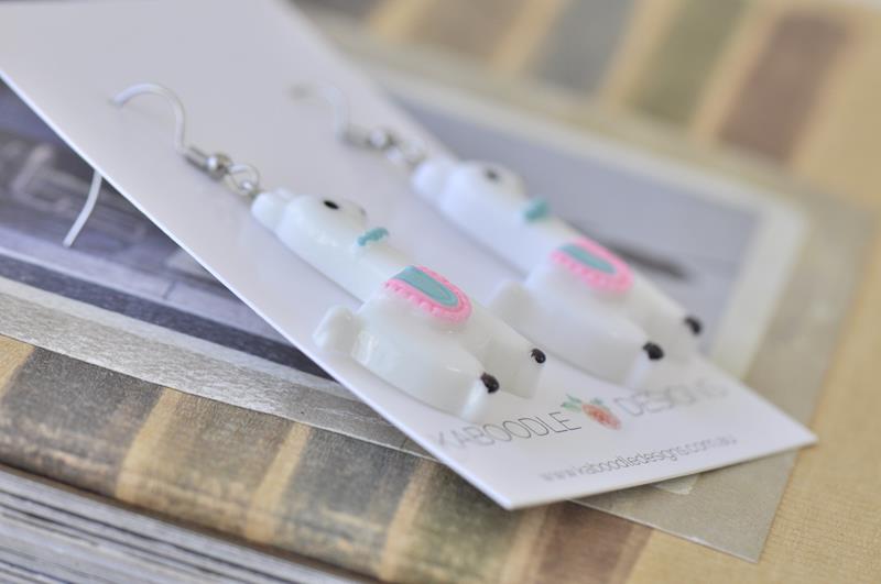 Llama Alpaca Resin Novelty Fun Drop Dangle Earrings - White