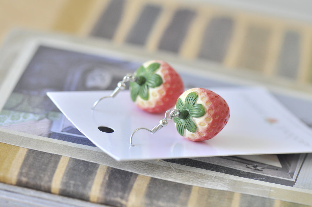 Novelty Fun Resin Strawberry Drop Dangle Earrings