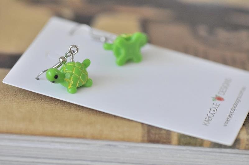 Resin Novelty Turtle Dangle Drop Earrings