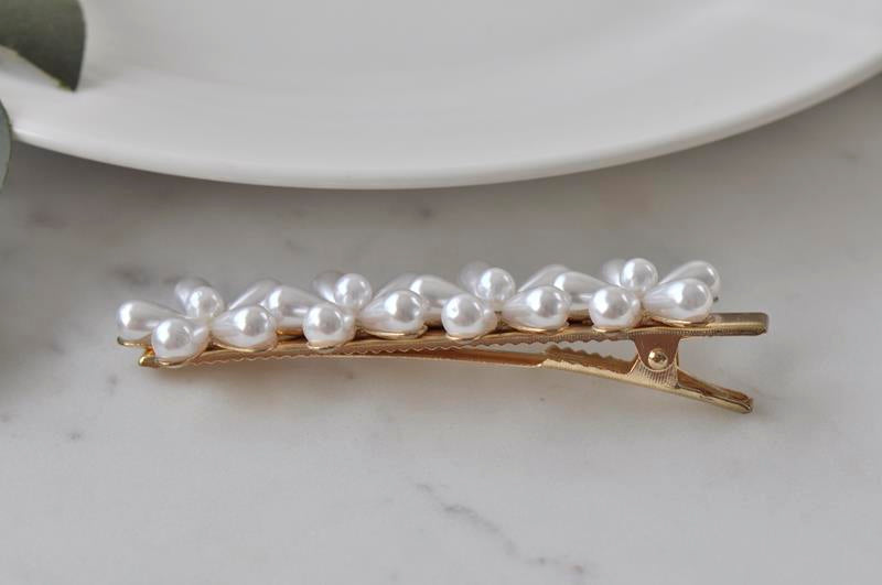 Faux Pearl Flower Barrette Hair Clip