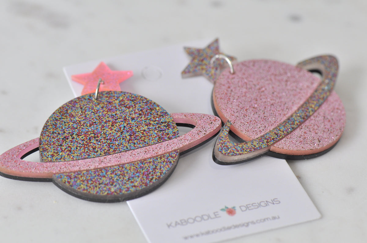 Acrylic Perspex Saturn Universe Galaxy Drop Earrings - Glitter Pink and Multi