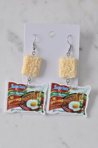 Asian Indonesian Instant Noodles Mi Goreng Fried Noodles Novelty Fun Dangle Earrings