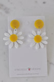Acrylic Daisy Flower Dangle Drop Earrings