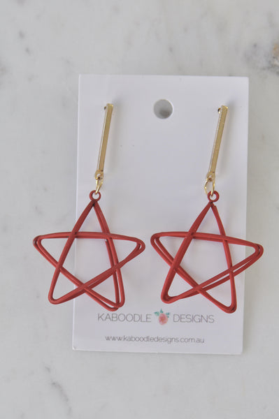 Novelty Cutout Star Dangle Drop Earrings - Red