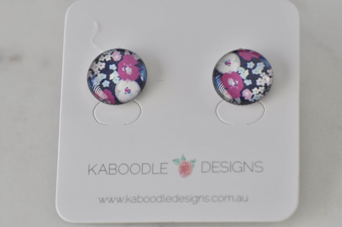 Handmade Artwork Stud Earrings - Flowers