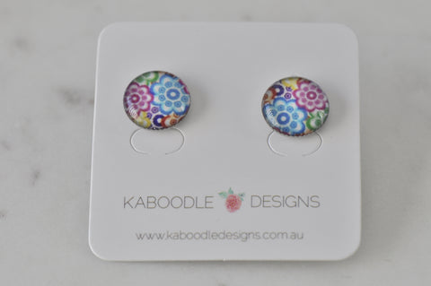 Handmade Artwork Stud Earrings - Flower