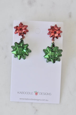 Christmas Green and Red Present Gift Ribbon Novelty Fun Drop Dangle Earrings