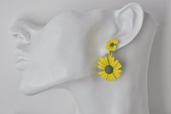 Sunflower Daisy Stud Dangle Earrings