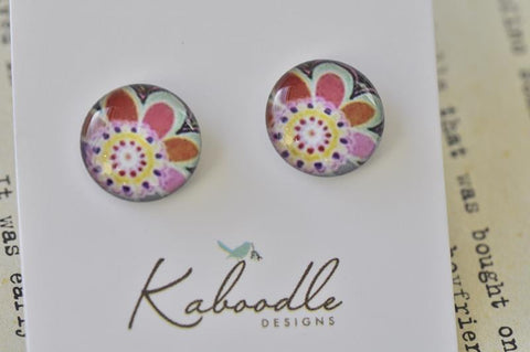 Handmade Artwork Stud Earrings - ER152