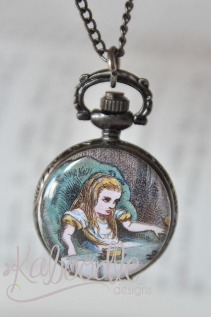 Alice at the Mad Hatters Tea Party