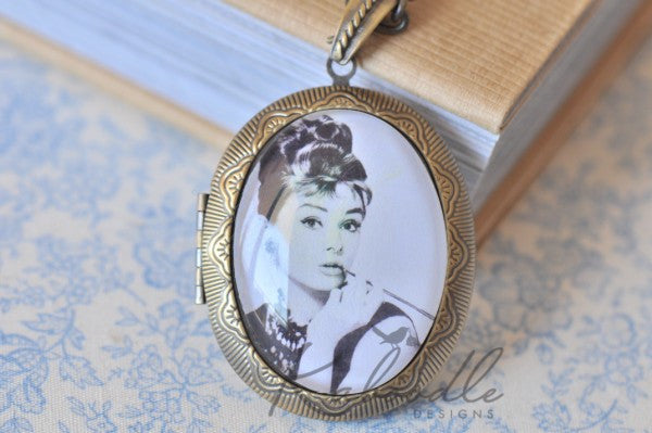 Holly Golightly Audrey Hepburn - Large Oval Locket