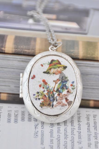 Holly Hobbie Locket 4